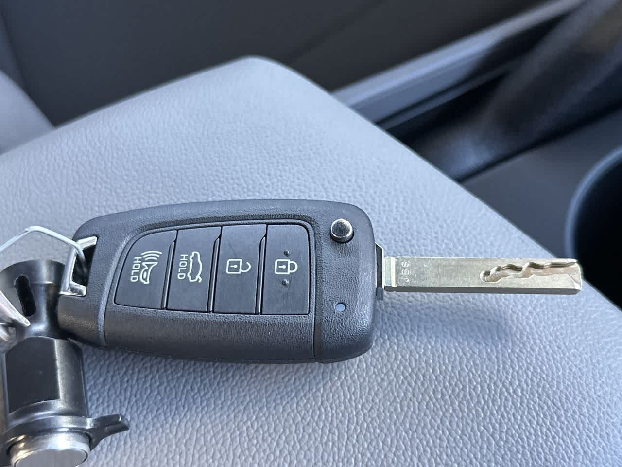 Thumbnail: 2025 Hyundai Elantra - 28