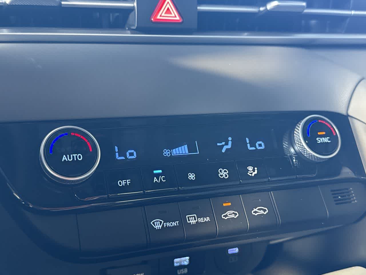 Thumbnail: 2025 Hyundai Elantra - 20