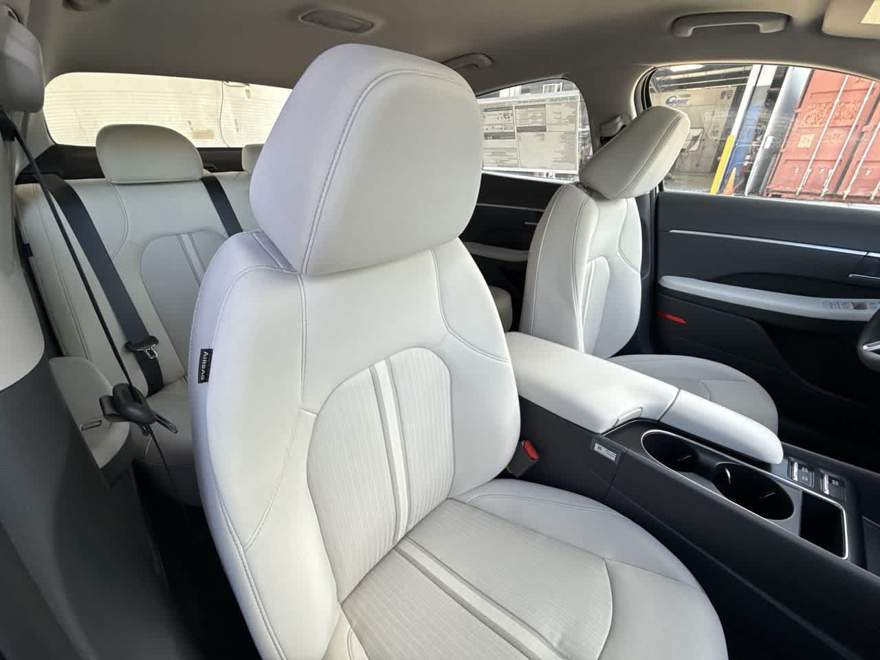 Thumbnail: 2026 Hyundai Sonata - 27