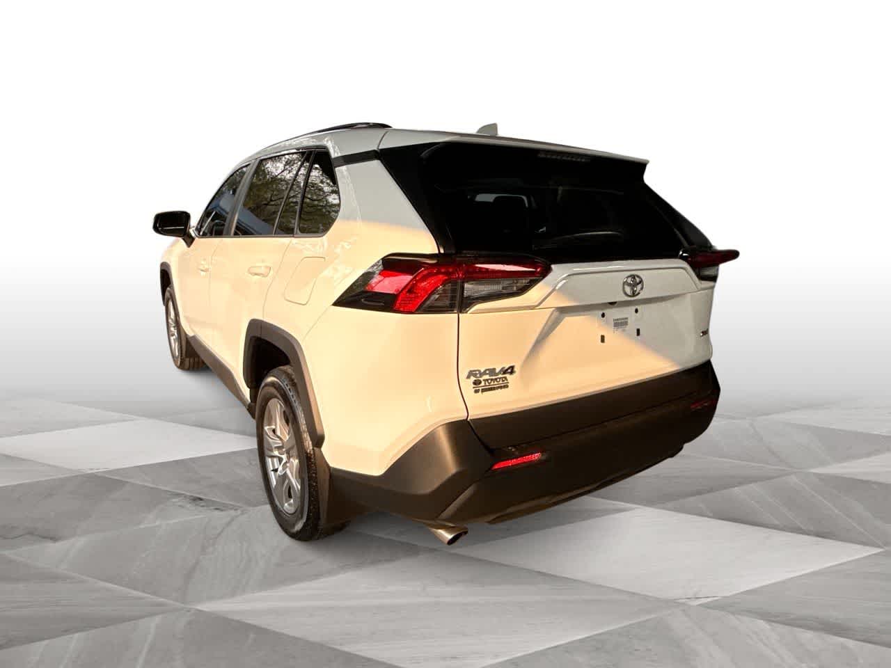 Thumbnail: 2024 Toyota RAV4 - 6