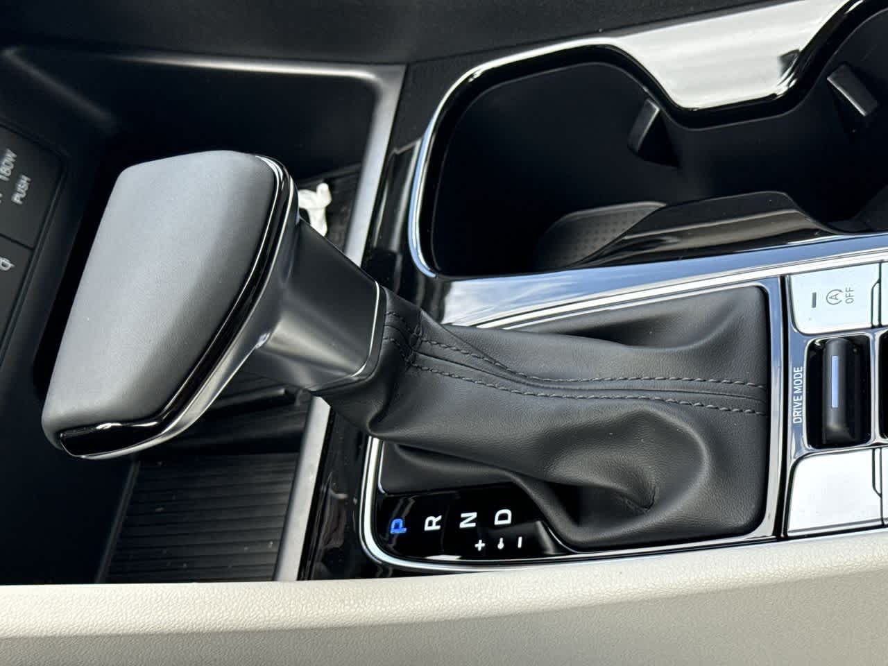 Thumbnail: 2025 Hyundai Tucson - 21