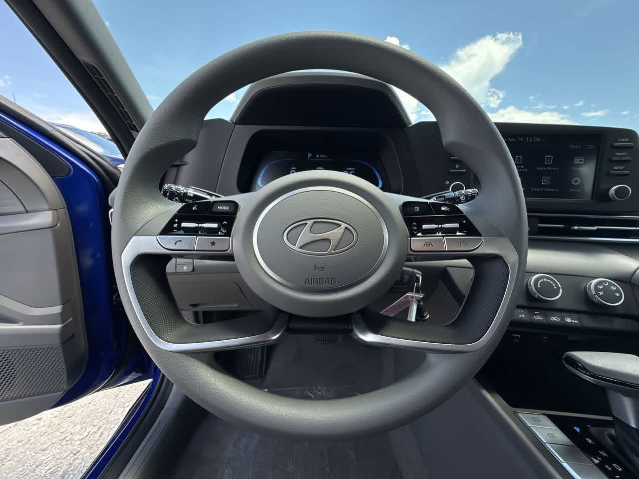 Thumbnail: 2025 Hyundai Elantra - 15