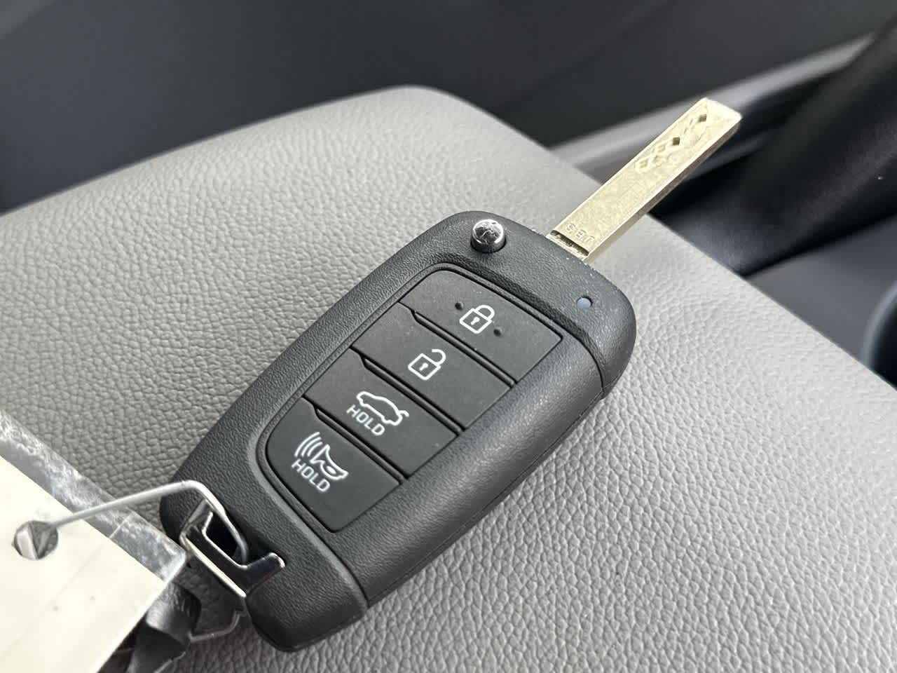 Thumbnail: 2025 Hyundai Elantra - 28