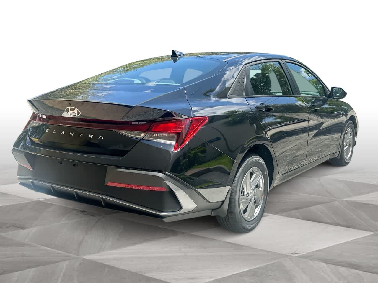 Thumbnail: 2026 Hyundai Elantra - 8