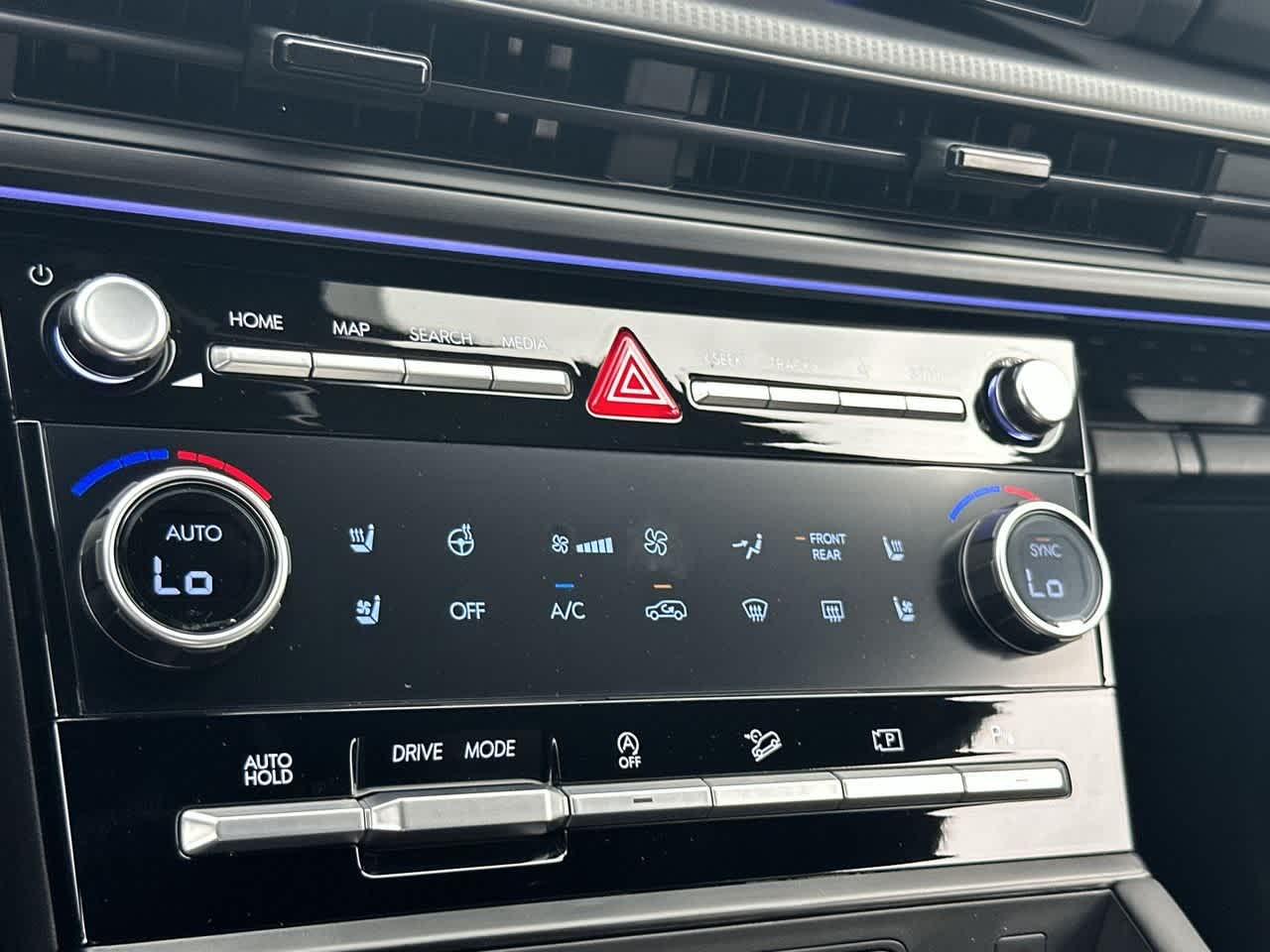 Thumbnail: 2026 Hyundai Santa Fe - 20