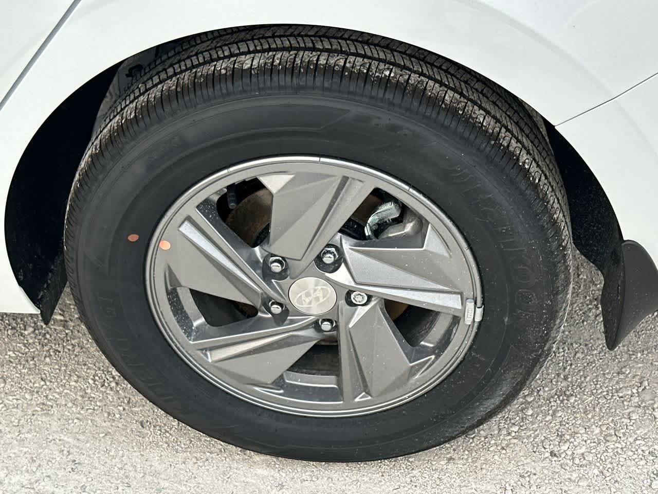 Thumbnail: 2025 Hyundai Elantra - 11