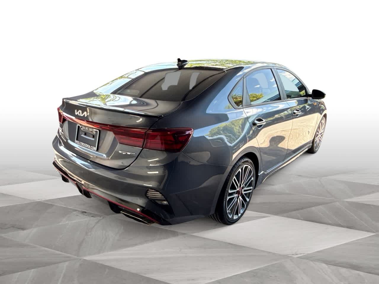 Thumbnail: 2023 Kia Forte - 8