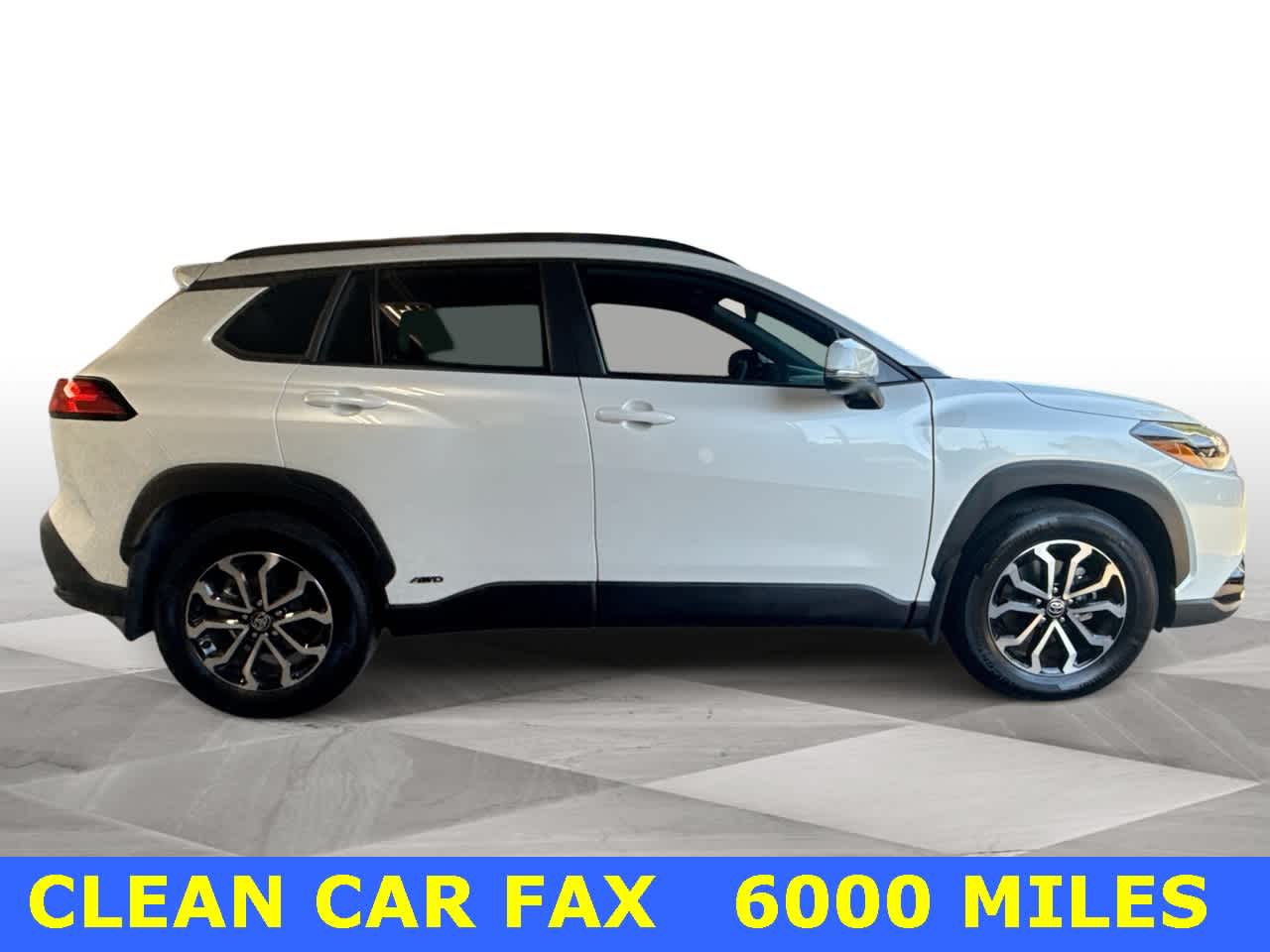 Thumbnail: 2024 Toyota Corolla Cross - 9