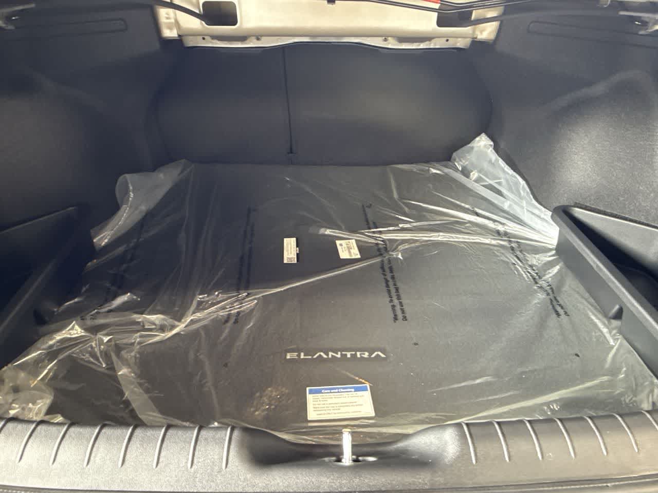 Thumbnail: 2026 Hyundai Elantra - 25