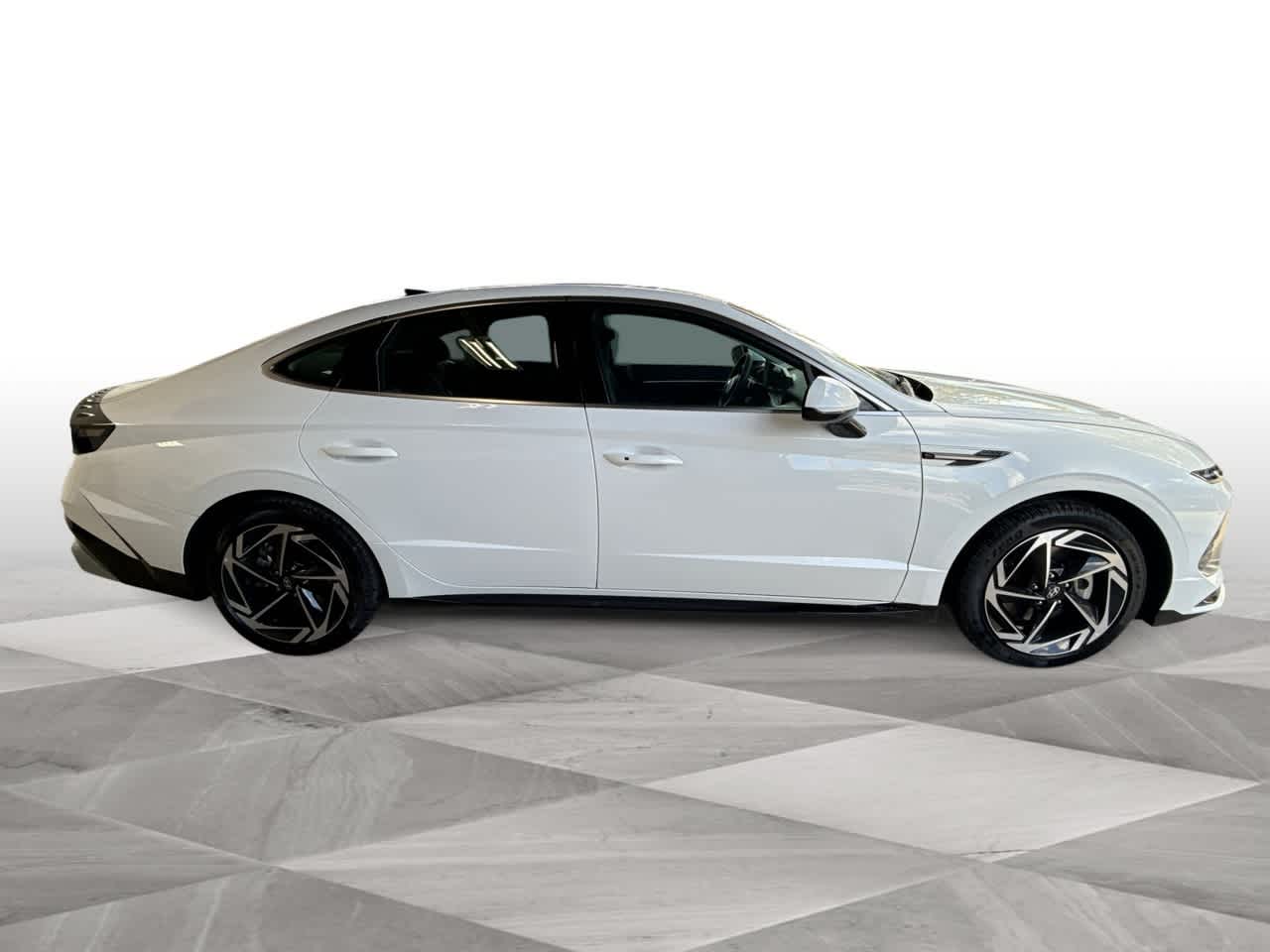 Thumbnail: 2026 Hyundai Sonata - 9