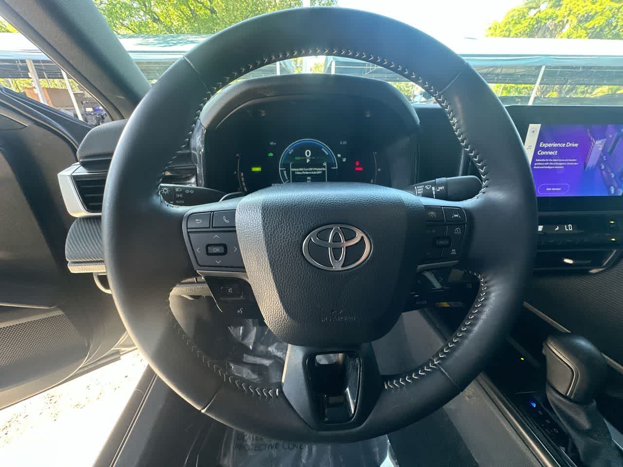 Thumbnail: 2025 Toyota Camry - 15