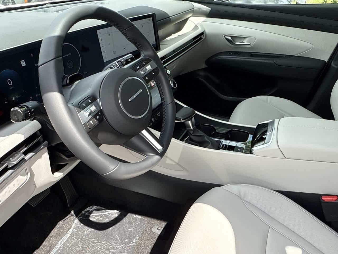 Thumbnail: 2026 Hyundai Tucson - 13