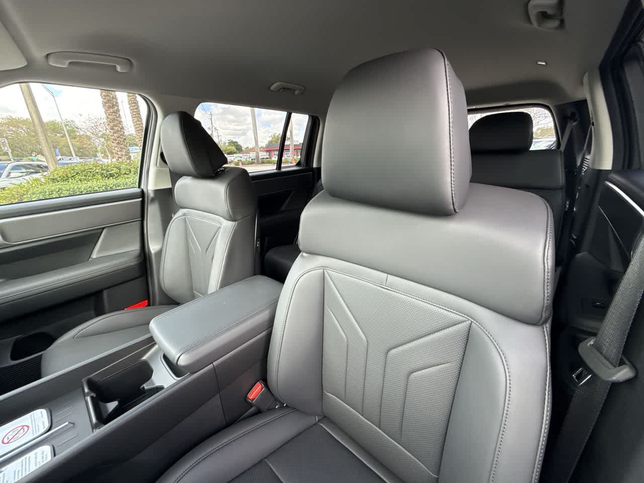 Thumbnail: 2026 Hyundai Santa Fe - 14