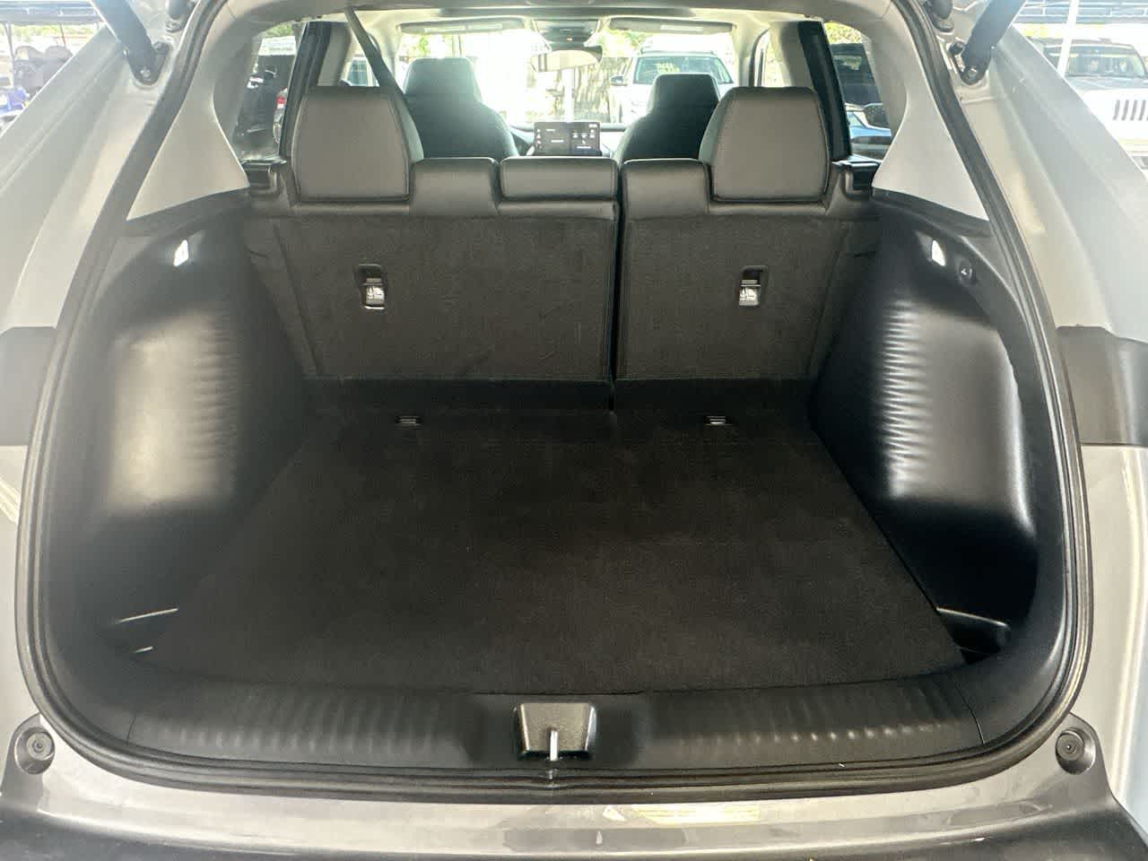 Thumbnail: 2025 Acura ADX - 25