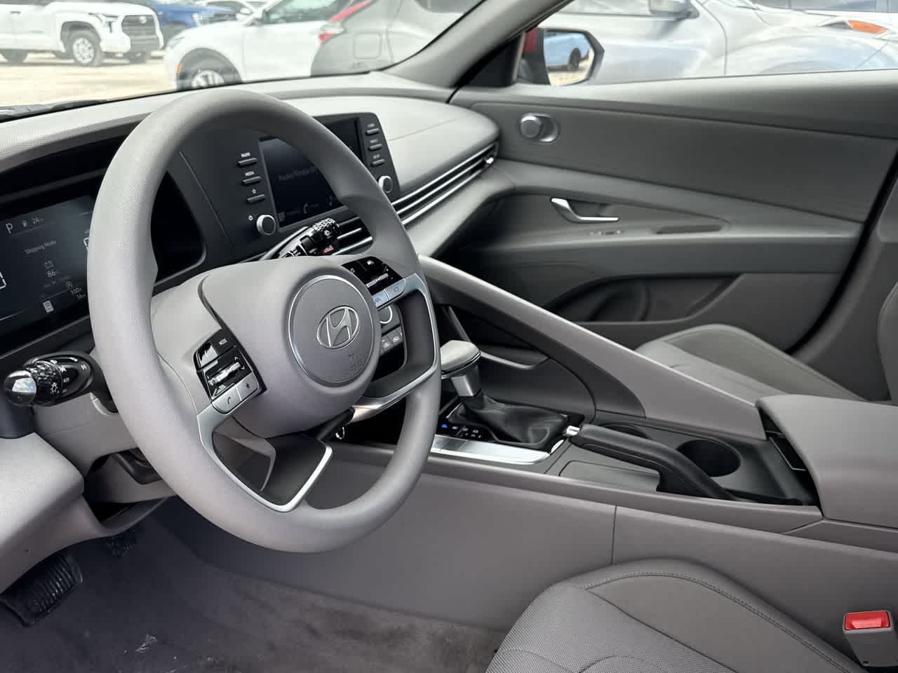 Thumbnail: 2025 Hyundai Elantra - 13