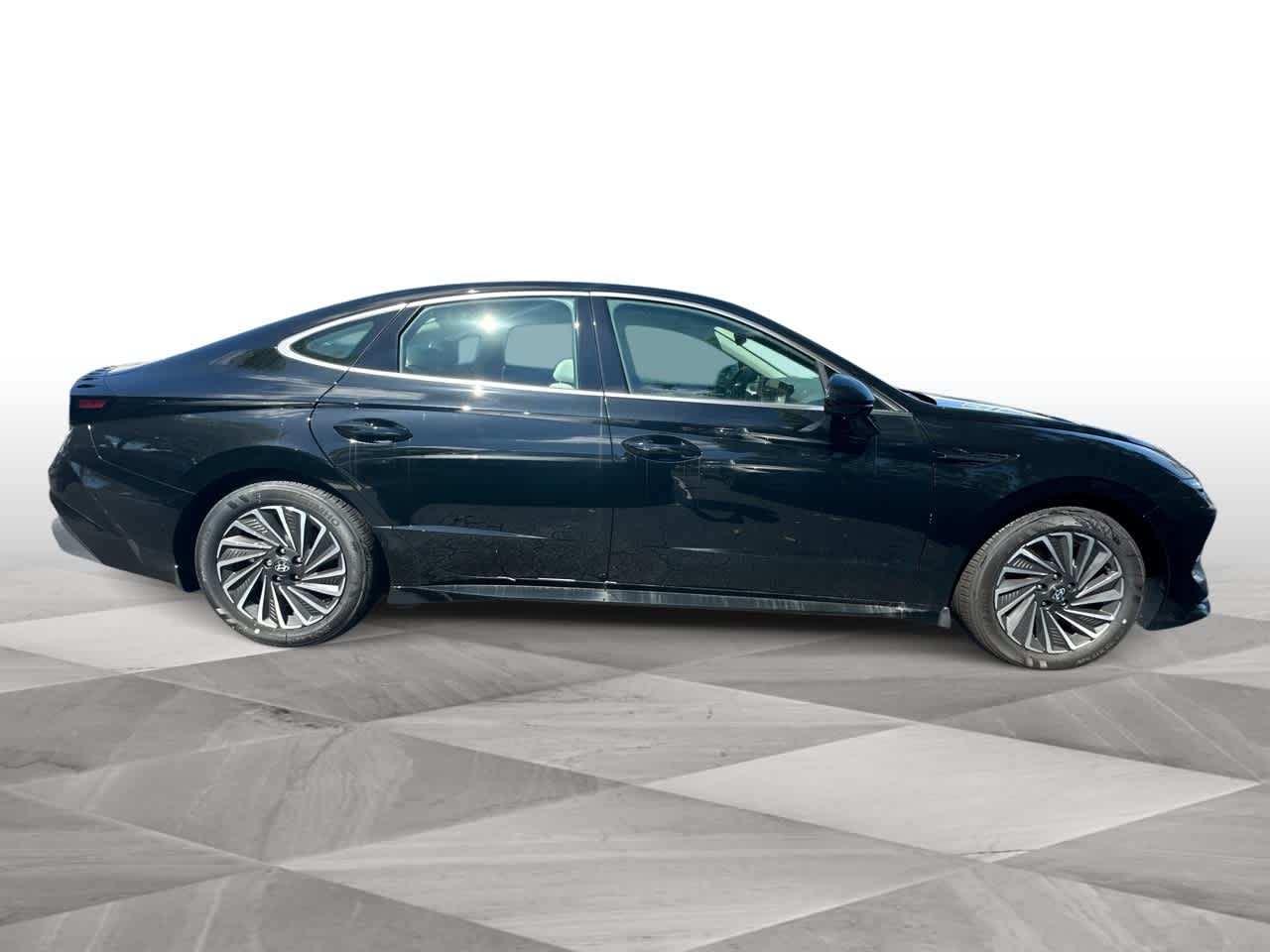 Thumbnail: 2025 Hyundai Sonata - 9