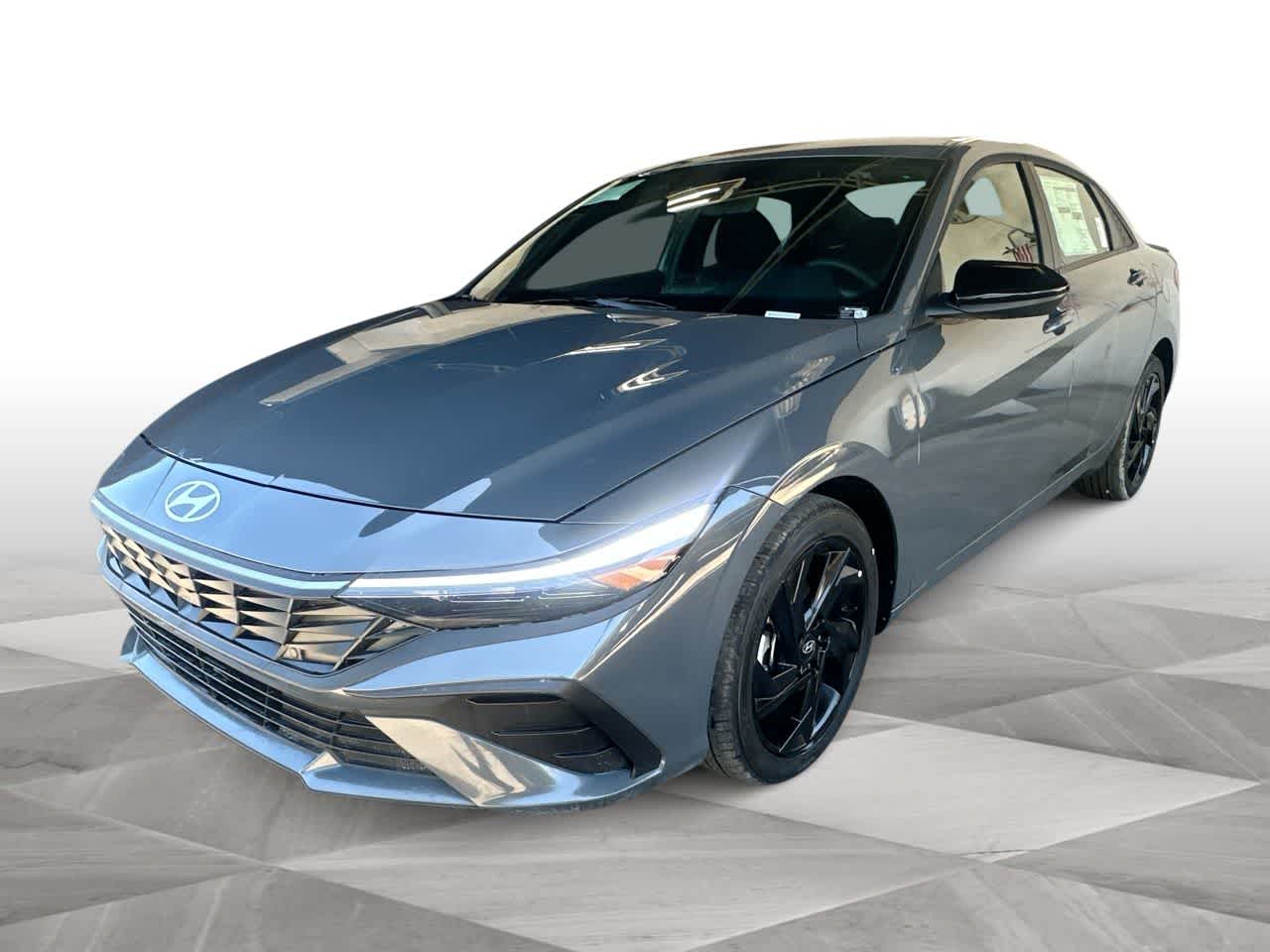 Thumbnail: 2026 Hyundai Elantra - 4