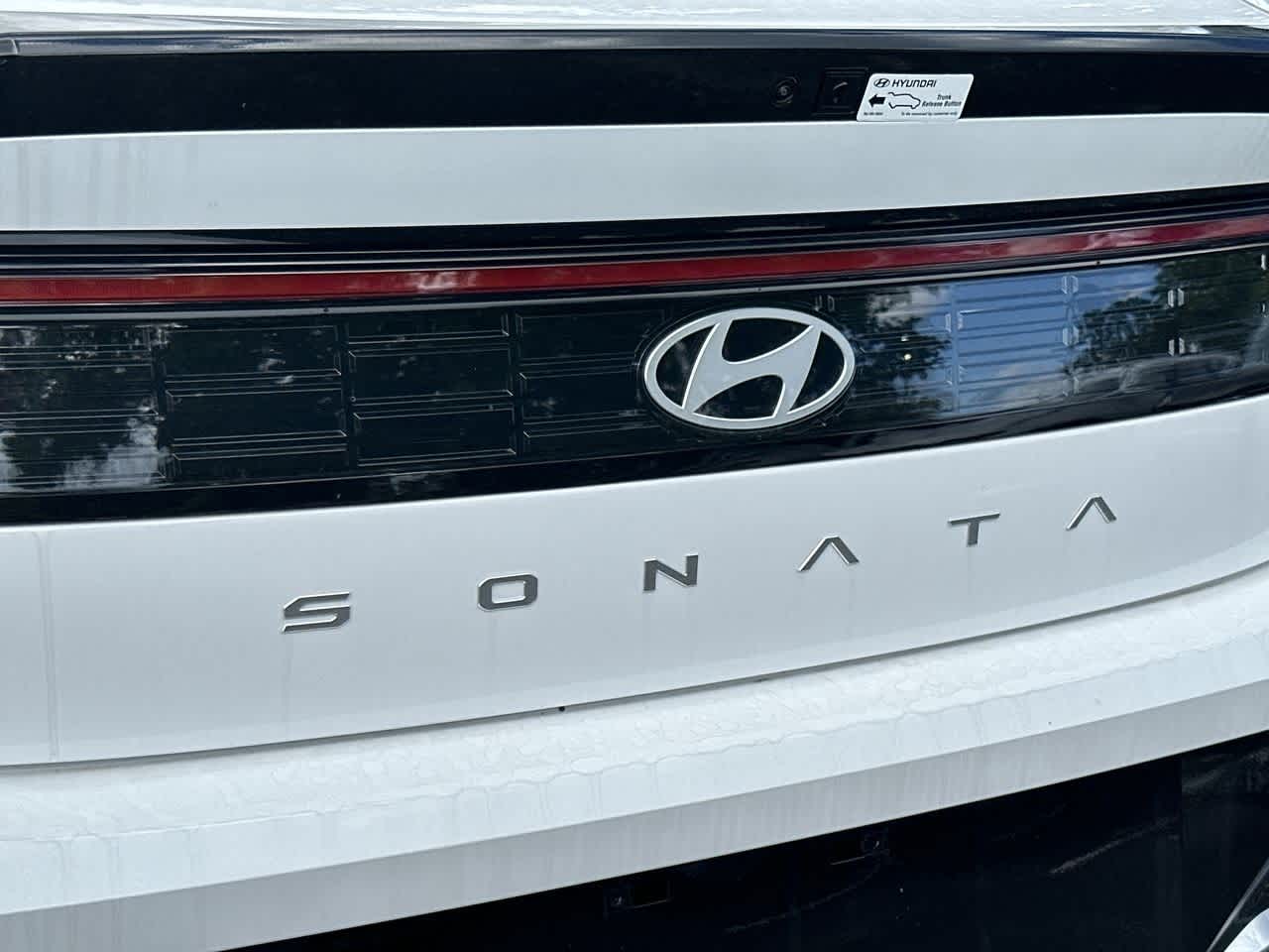 Thumbnail: 2025 Hyundai Sonata - 10
