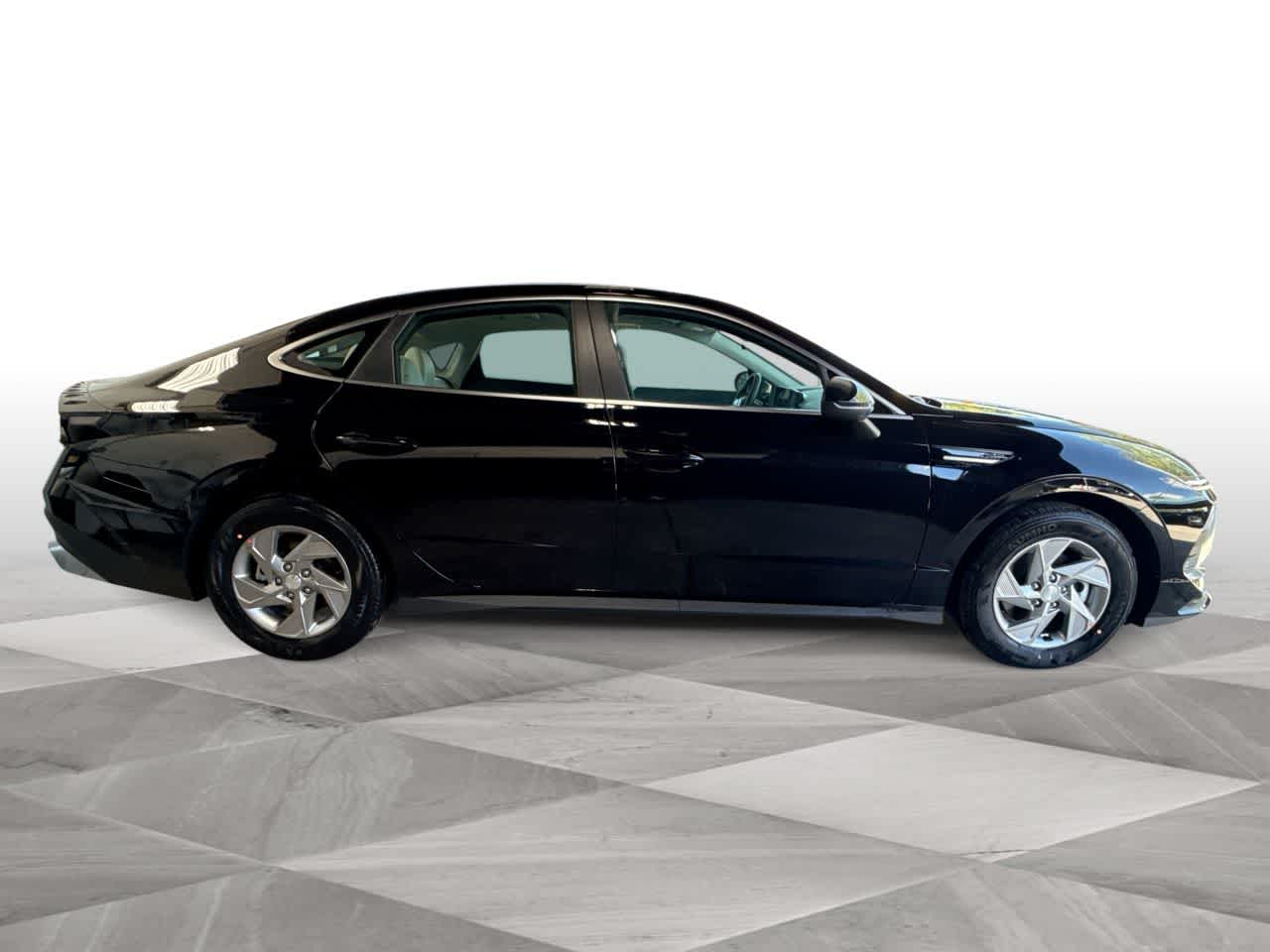 Thumbnail: 2026 Hyundai Sonata - 9