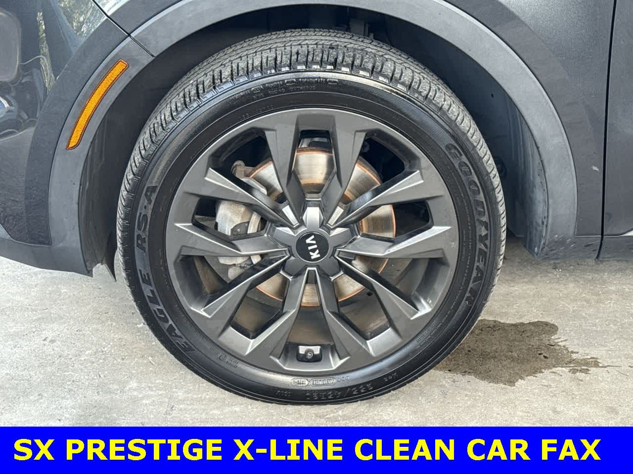 Thumbnail: 2021 Kia Sorento - 11