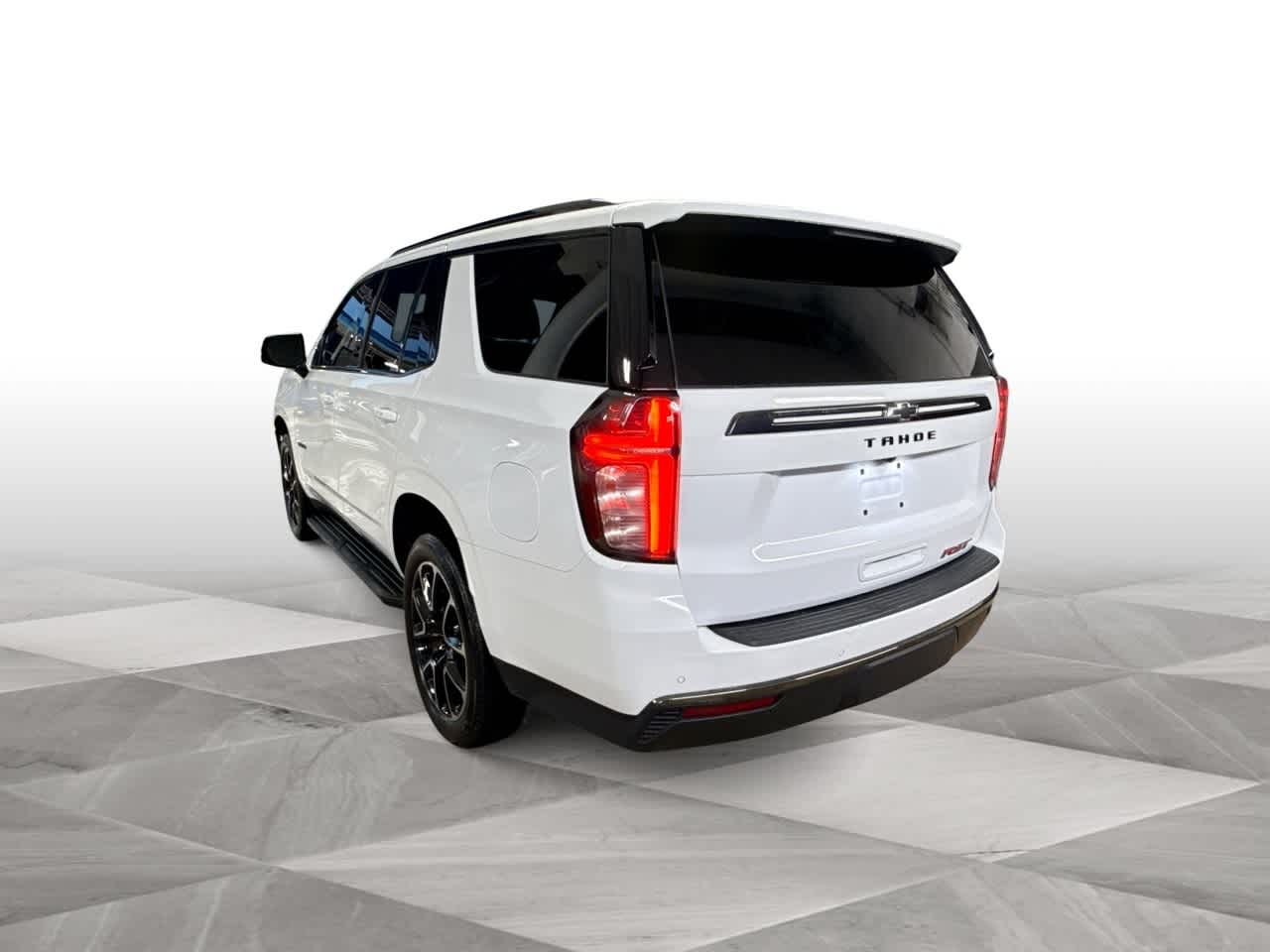 Thumbnail: 2022 Chevrolet Tahoe - 6