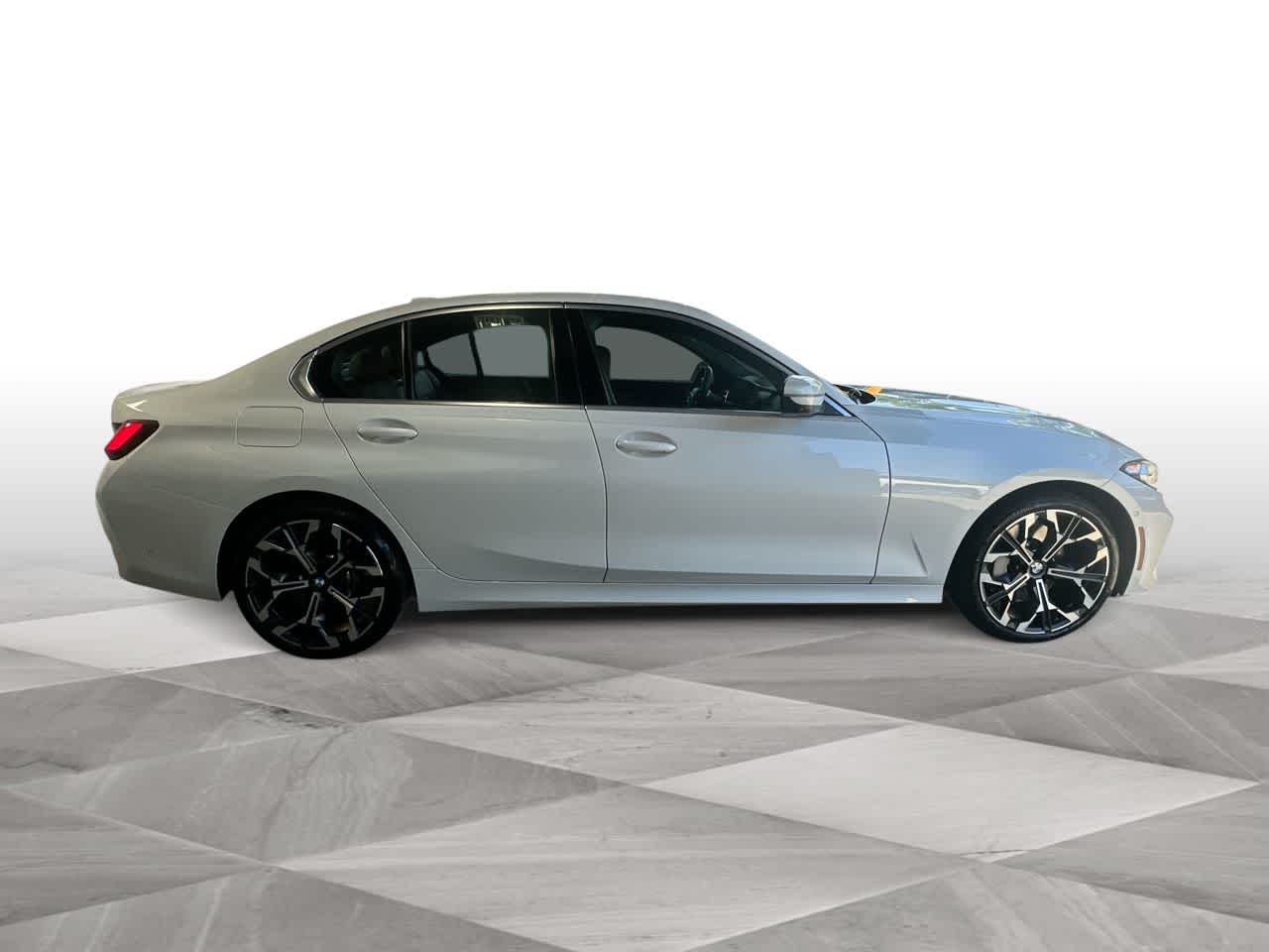 Thumbnail: 2025 BMW 3 Series - 9