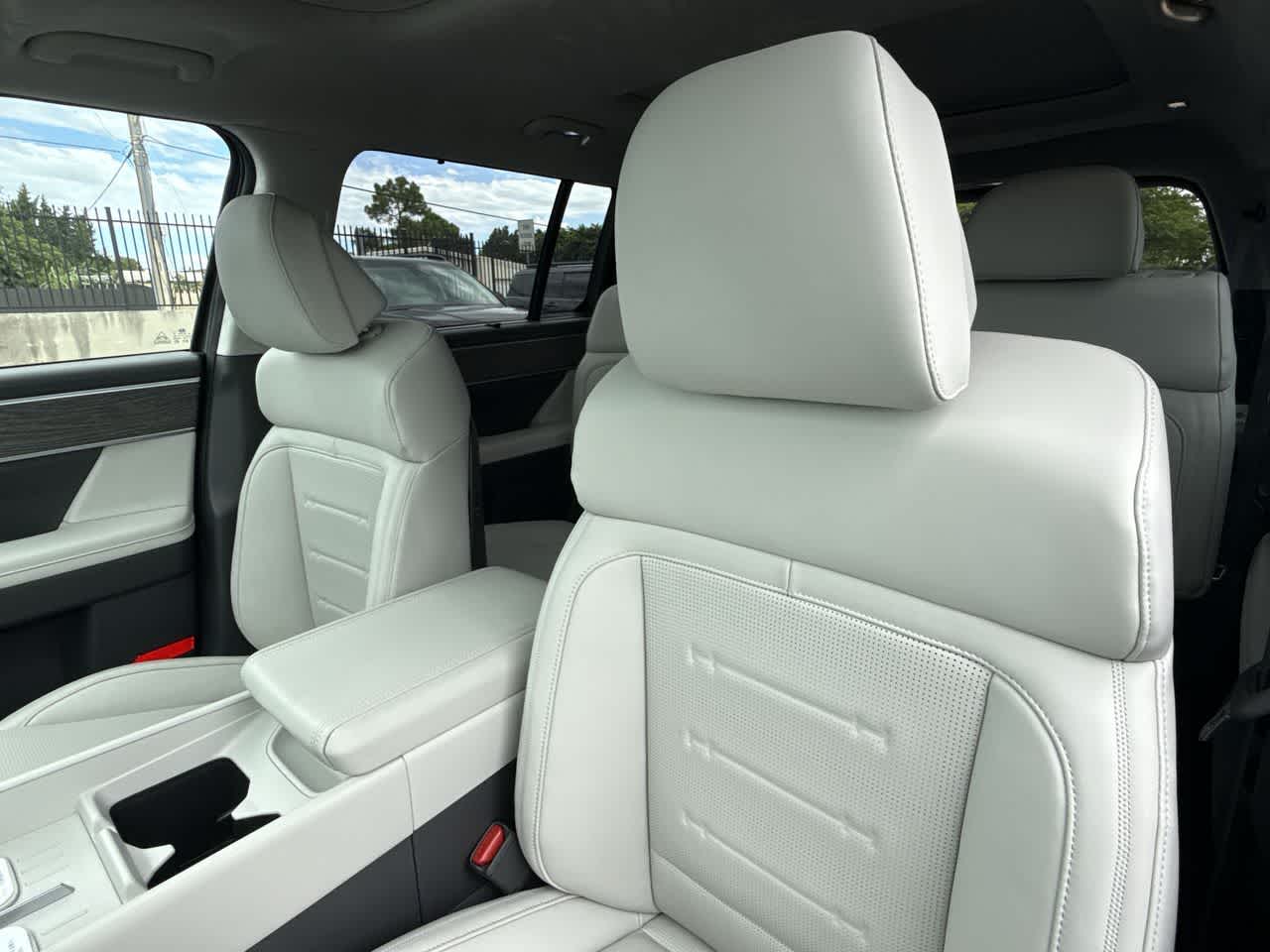 Thumbnail: 2026 Hyundai Santa Fe - 14