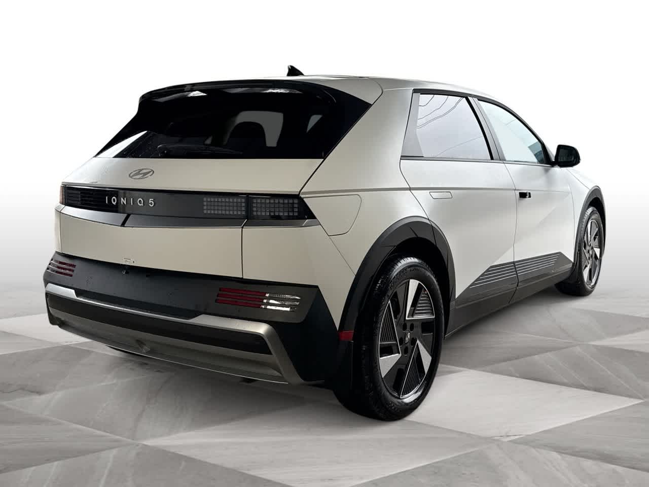 Thumbnail: 2026 Hyundai Ioniq 5 - 8