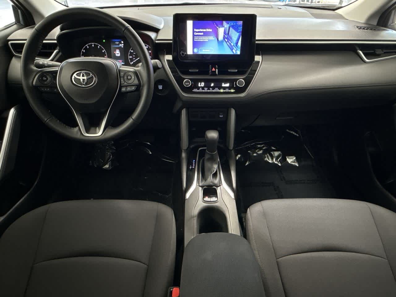 Thumbnail: 2024 Toyota Corolla Cross - 24