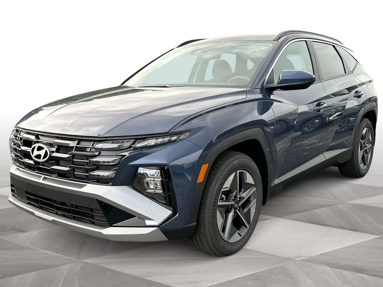 Thumbnail: 2026 Hyundai Tucson - 4