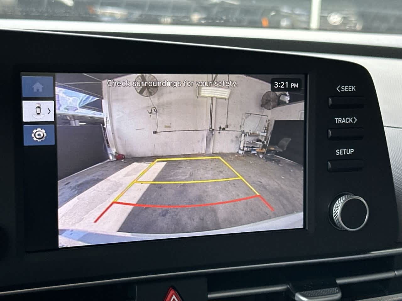 Thumbnail: 2025 Hyundai Elantra - 19