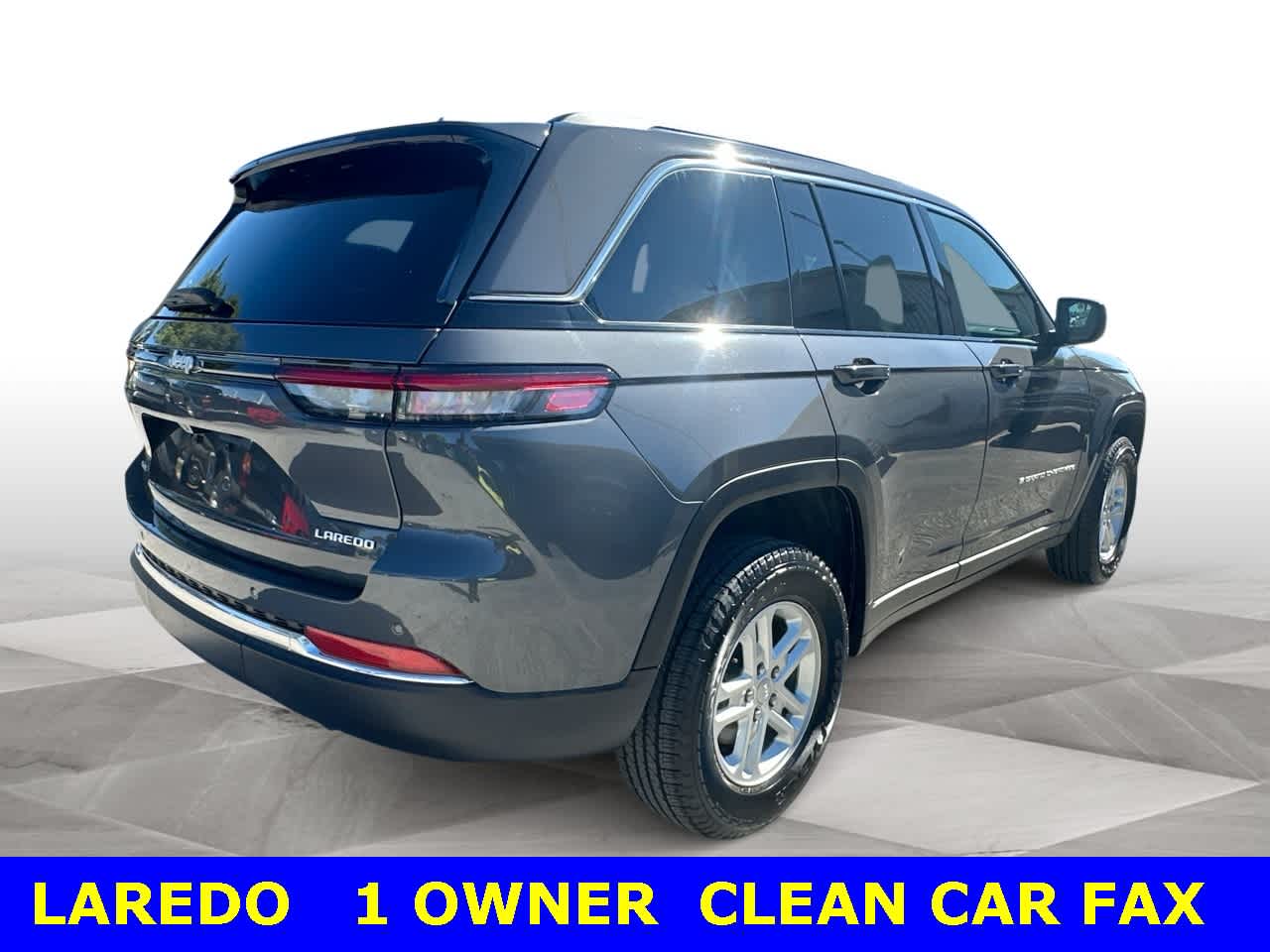 Thumbnail: 2024 Jeep Grand Cherokee - 7