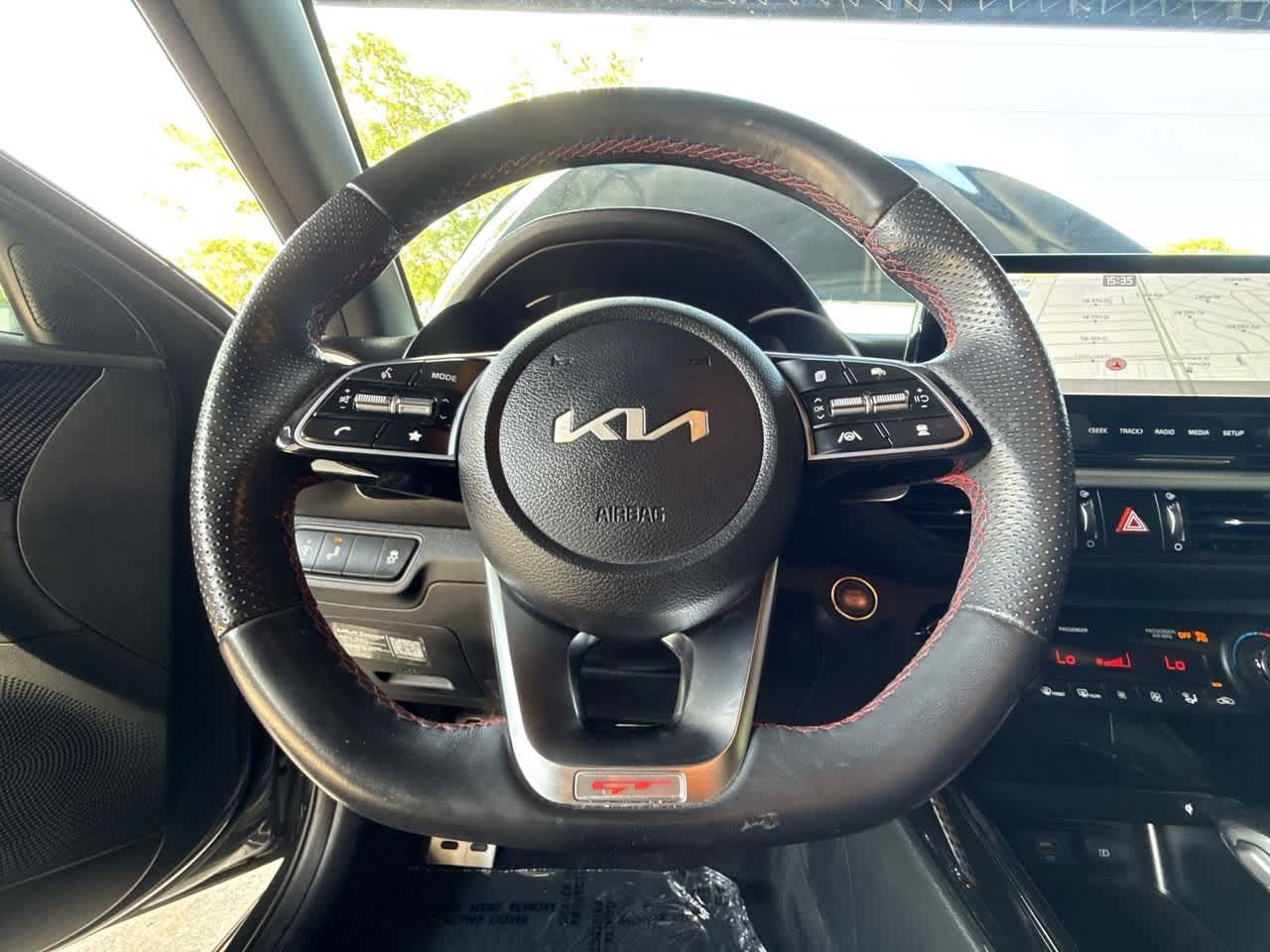 Thumbnail: 2023 Kia Forte - 15