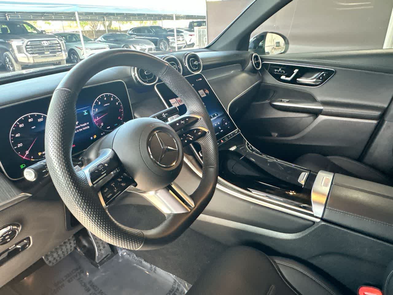 Thumbnail: 2025 Mercedes-Benz GLC - 13