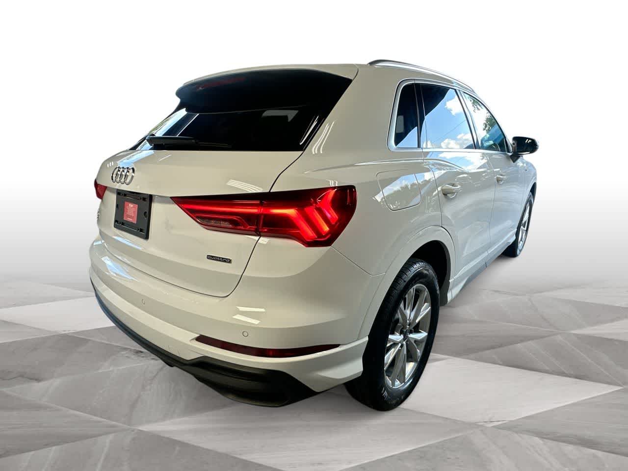 Thumbnail: 2025 Audi Q3 - 8