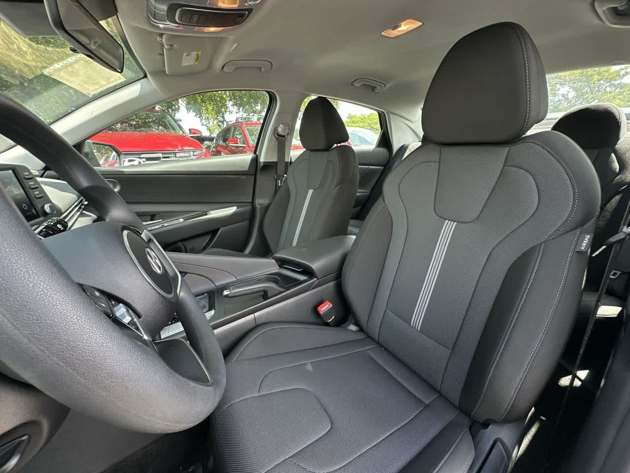 Thumbnail: 2025 Hyundai Elantra - 14