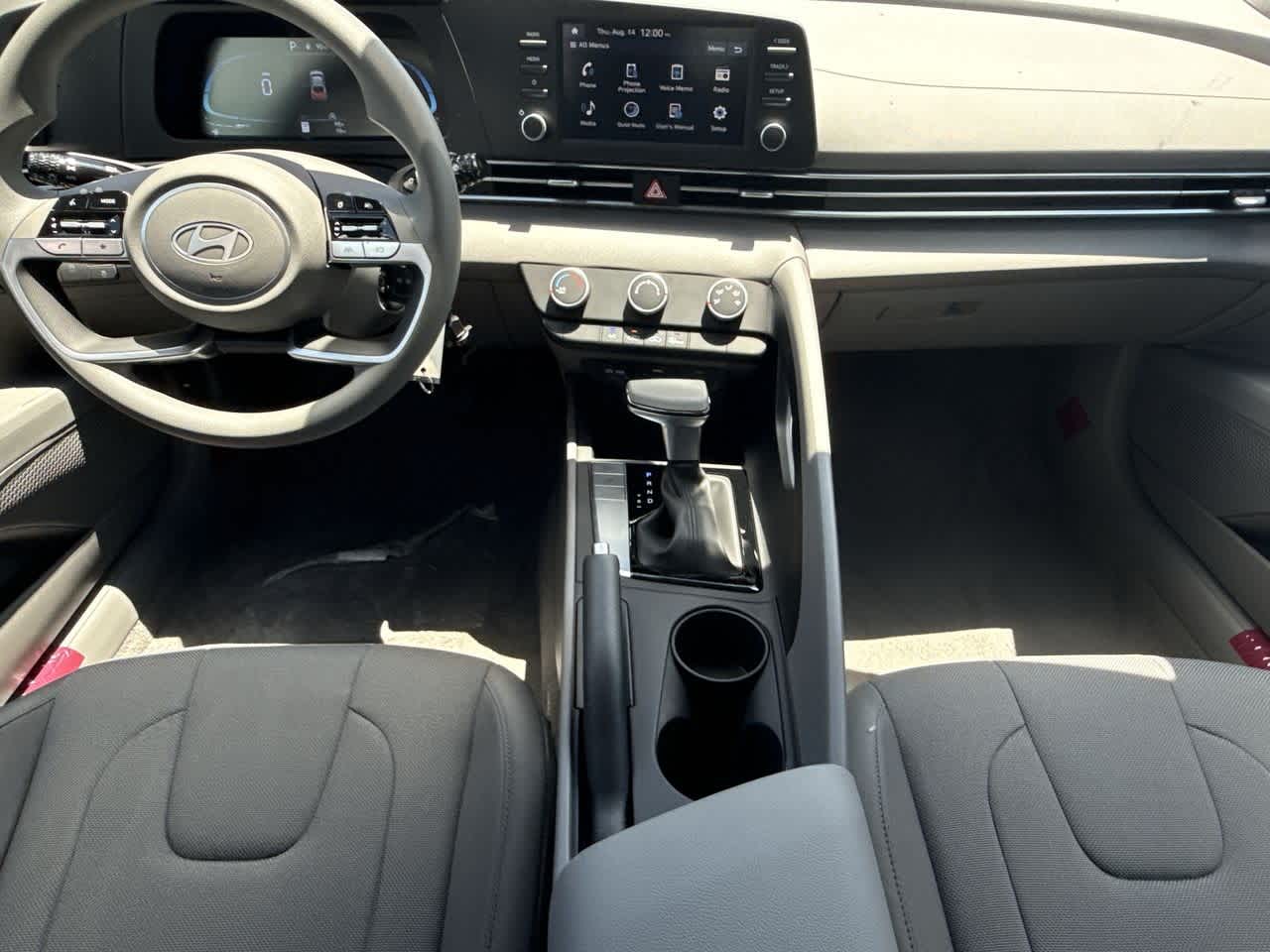 Thumbnail: 2025 Hyundai Elantra - 24