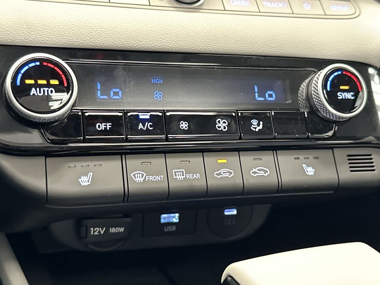 Thumbnail: 2025 Hyundai Elantra - 20