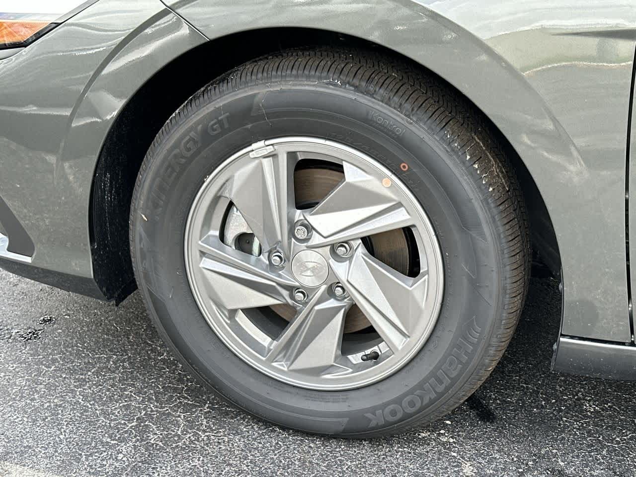 Thumbnail: 2025 Hyundai Elantra - 11