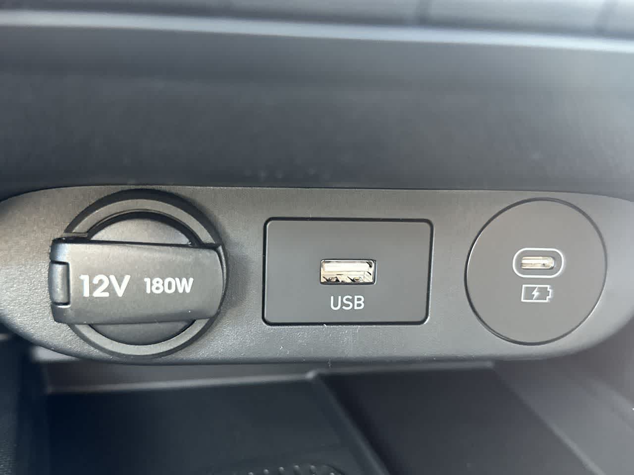 Thumbnail: 2026 Hyundai Elantra - 17