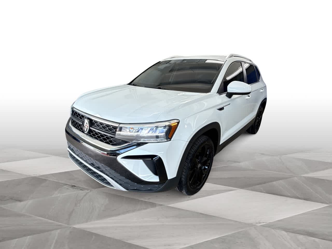 Thumbnail: 2023 Volkswagen Taos - 4