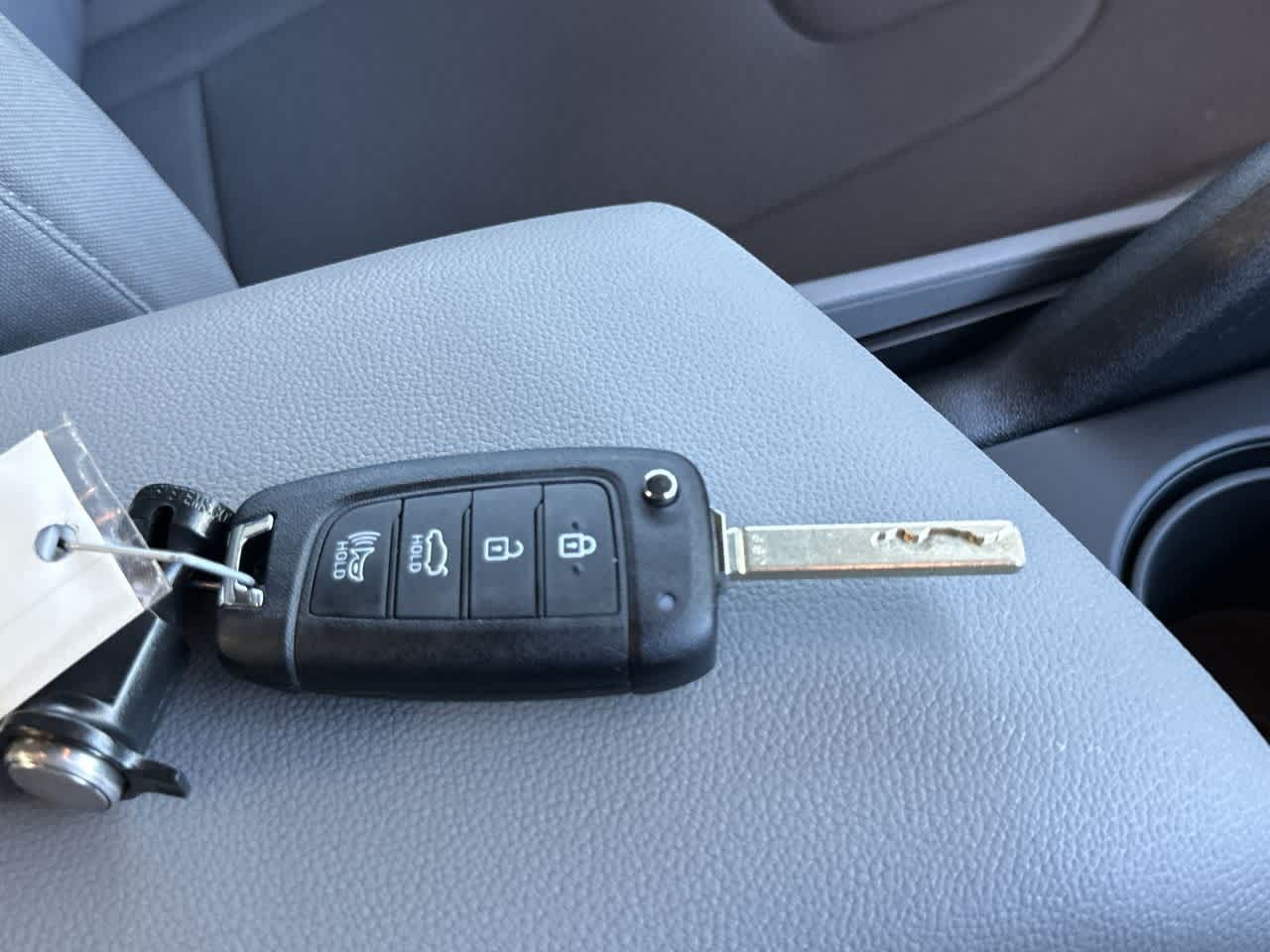 Thumbnail: 2025 Hyundai Elantra - 28