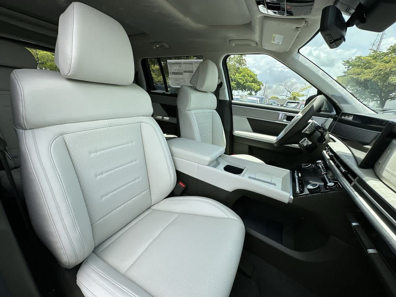 Thumbnail: 2025 Hyundai Santa Fe - 27