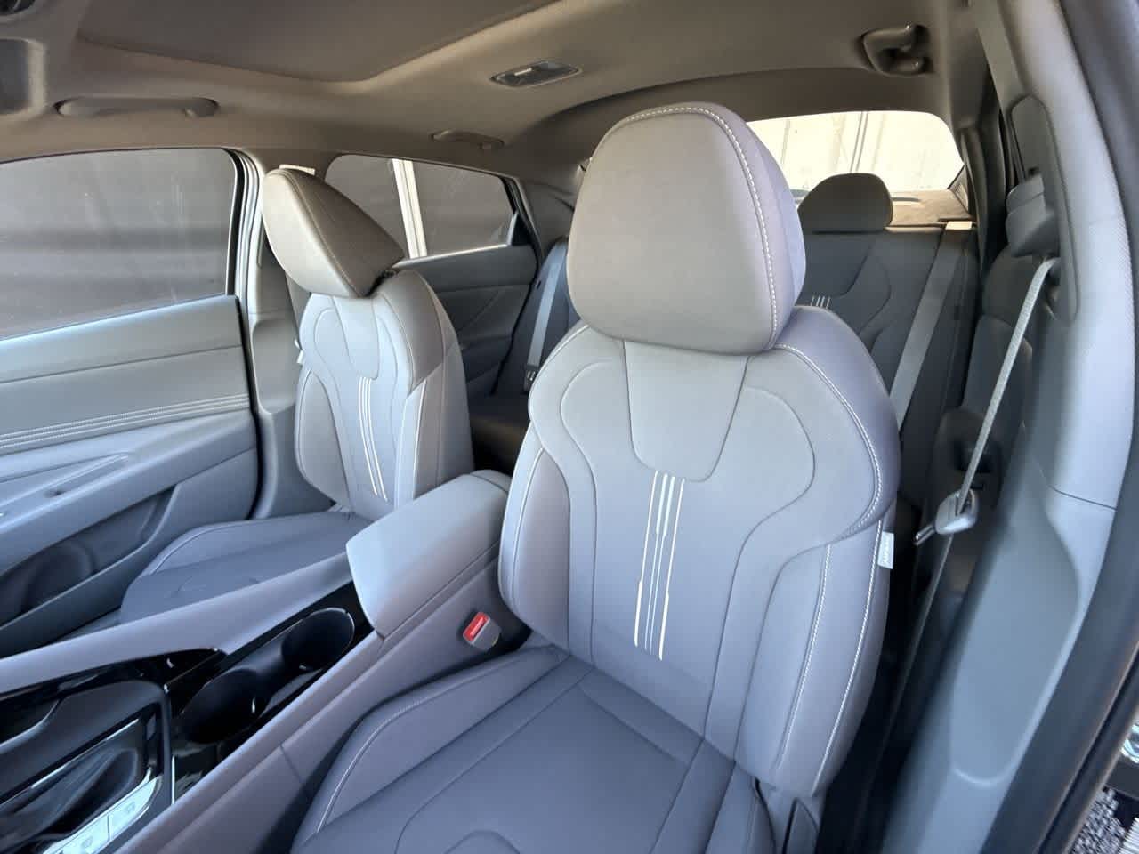 Thumbnail: 2026 Hyundai Elantra - 14