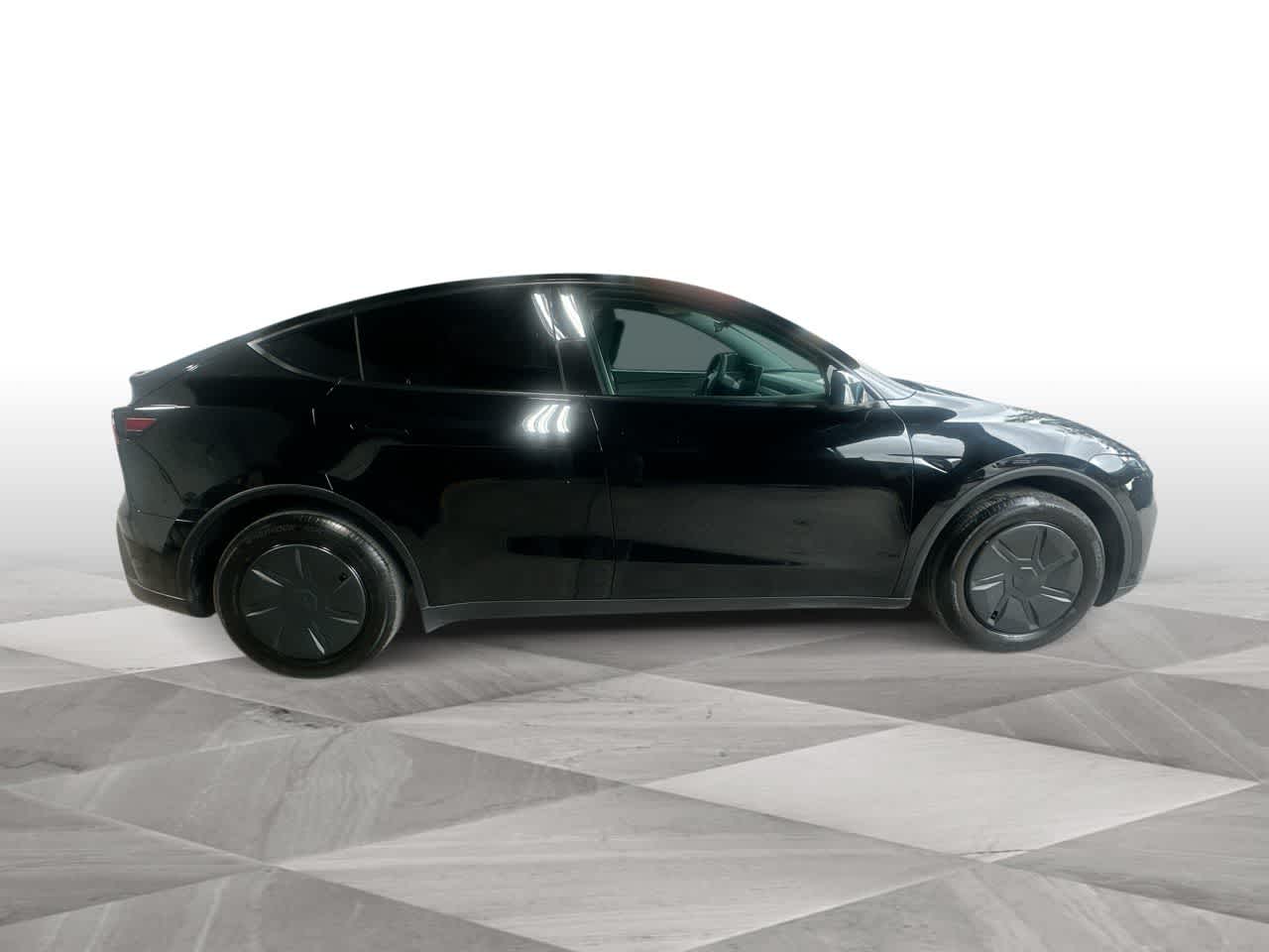 Thumbnail: 2026 Tesla Model Y - 9