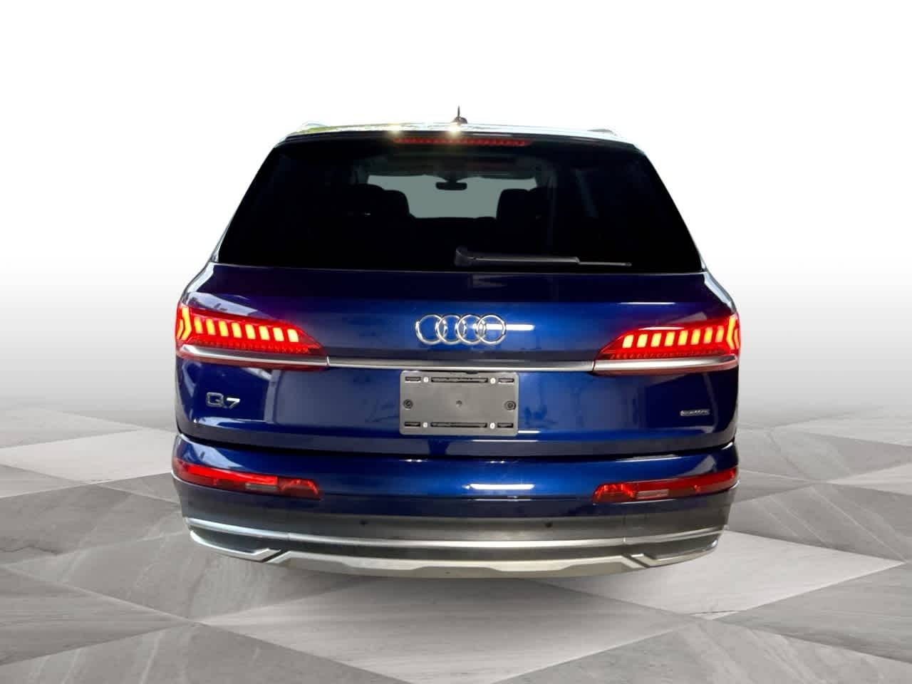 Thumbnail: 2024 Audi Q7 - 7