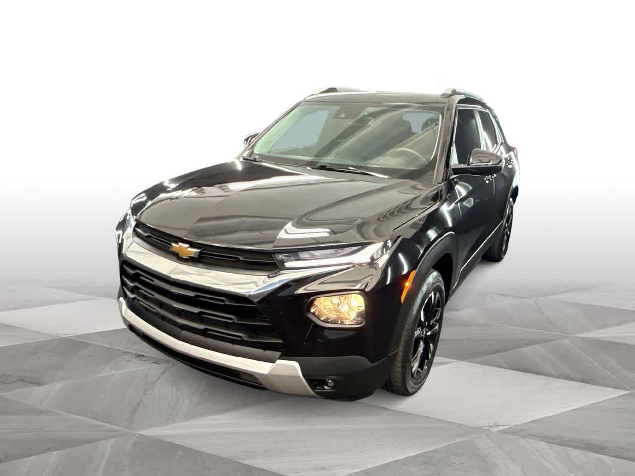 Thumbnail: 2023 Chevrolet TrailBlazer - 4