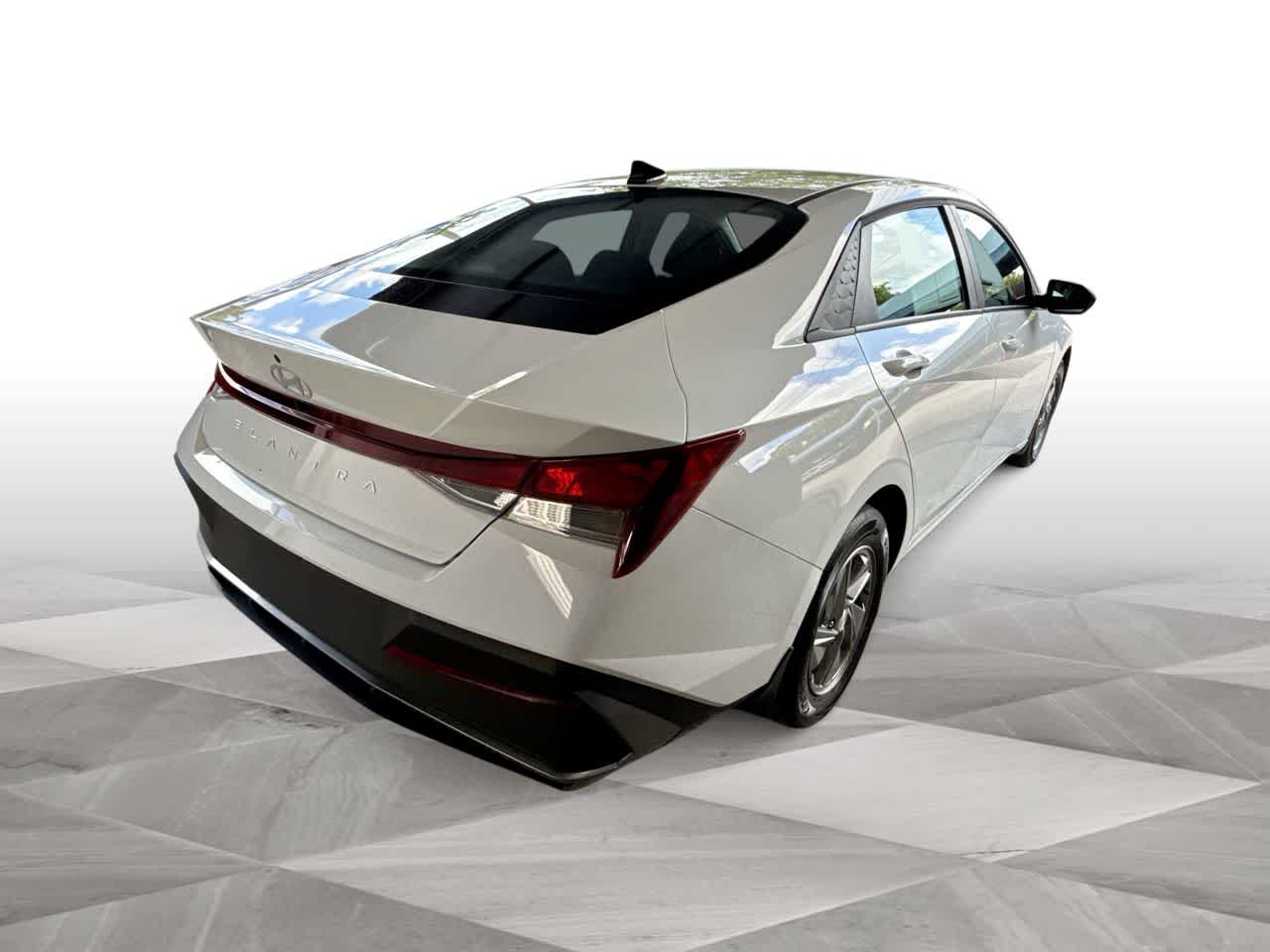 Thumbnail: 2025 Hyundai Elantra - 8