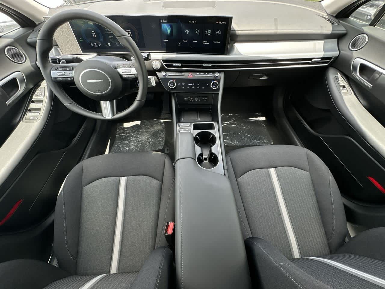 Thumbnail: 2025 Hyundai Sonata - 24