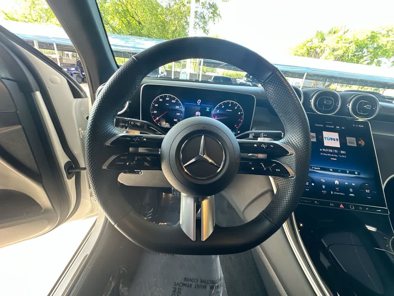 Thumbnail: 2025 Mercedes-Benz GLC - 15